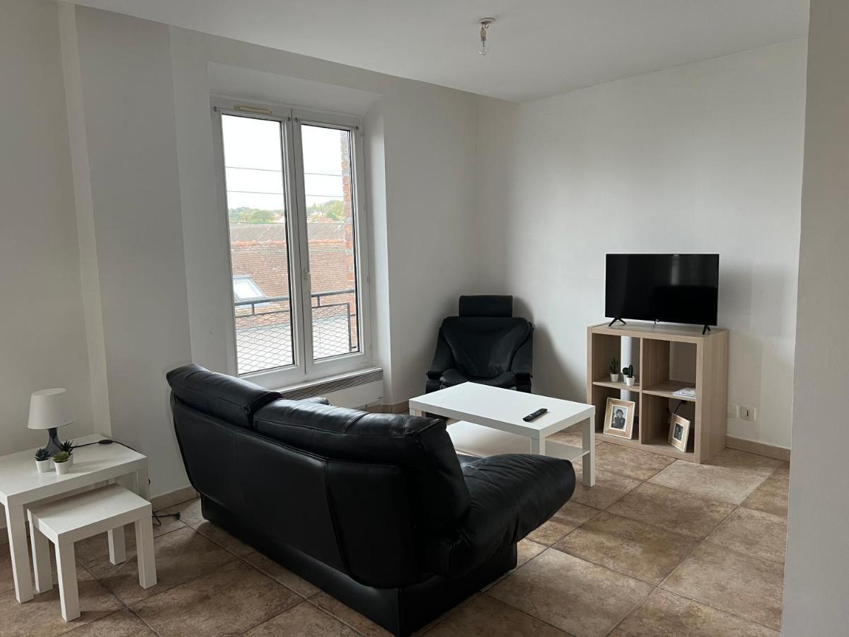 Le Relais De Saint Loup 1 A 66 Personnes Apartment Montereau-faut-Yonne Exterior foto